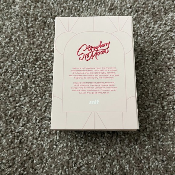 SOLD 🚫 Snif: Strawberry Moon Perfume - Picture 5 of 5